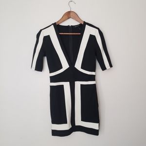 NWT Lac Bleu V-neck colorblock Bodycon mini dress